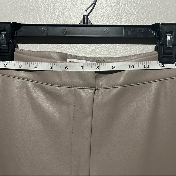 ASOS- NEW Straight Leg Neutral Faux Leather pants in Size U.S 8 - Picture 6 of 8